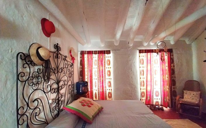 Image No.22-2 Bed House for sale