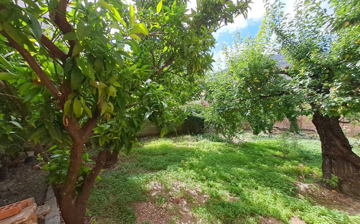 Image No.23-4 Bed House for sale