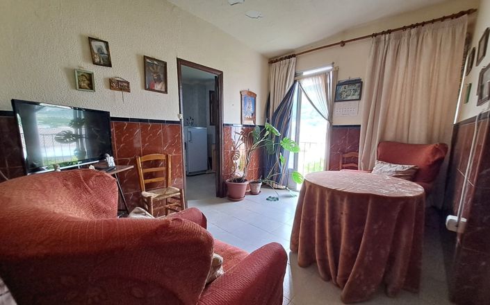 Image No.7-4 Bed House for sale