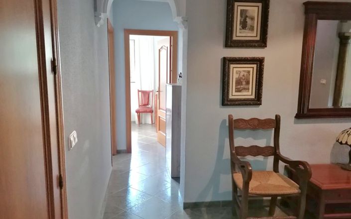 Image No.26-5 Bed House for sale