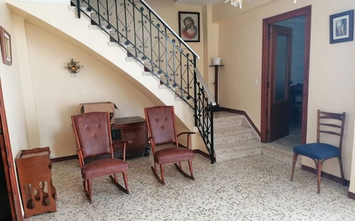 Image No.3-3 Bed House for sale