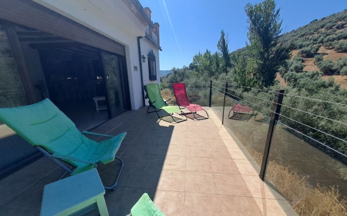 Image No.13-5 Bed House for sale