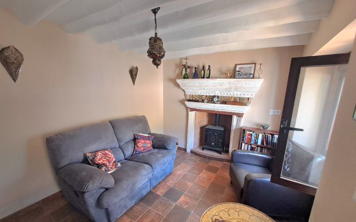 Image No.30-5 Bed House for sale