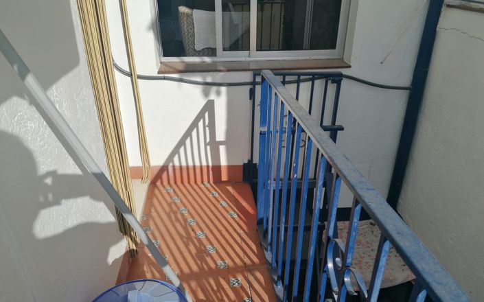 Image No.16-6 Bed House for sale