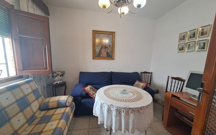 Image No.3-3 Bed House for sale