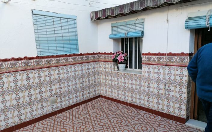 Image No.13-3 Bed House for sale