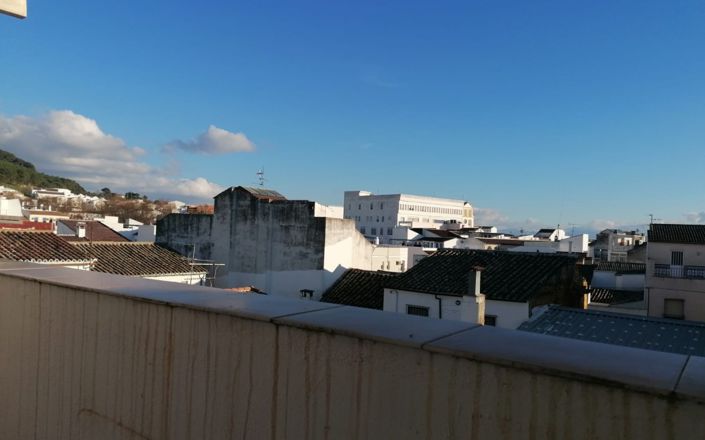 Image No.21-3 Bed House for sale