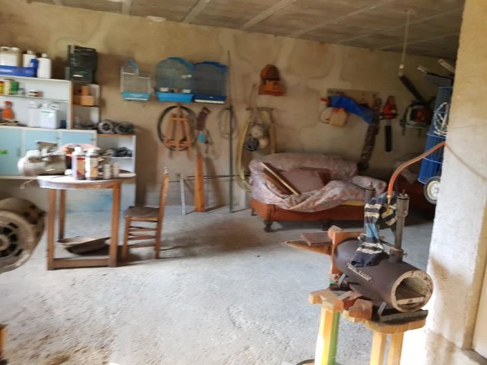 Image No.18-3 Bed House for sale