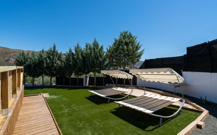 Image No.14-6 Bed House for sale