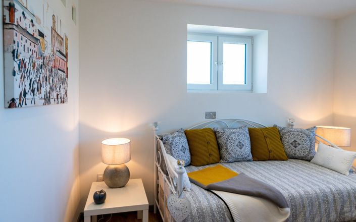 Image No.47-6 Bed House for sale