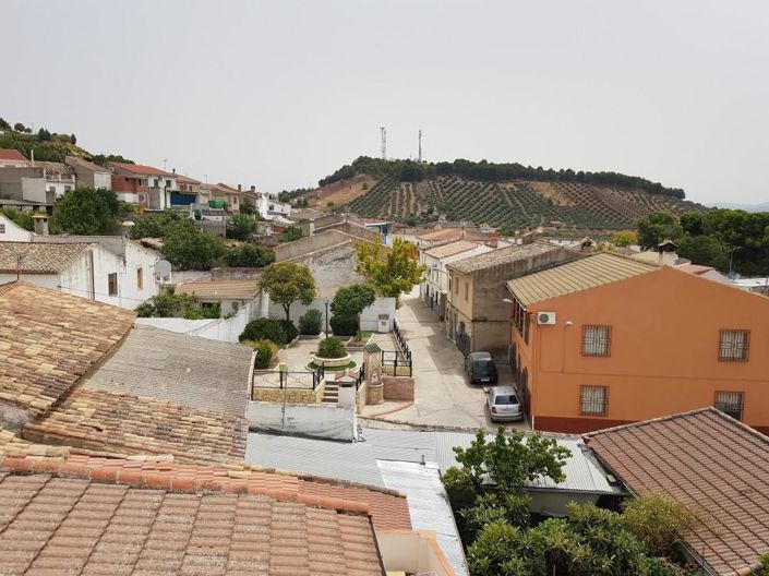 Image No.26-3 Bed House for sale