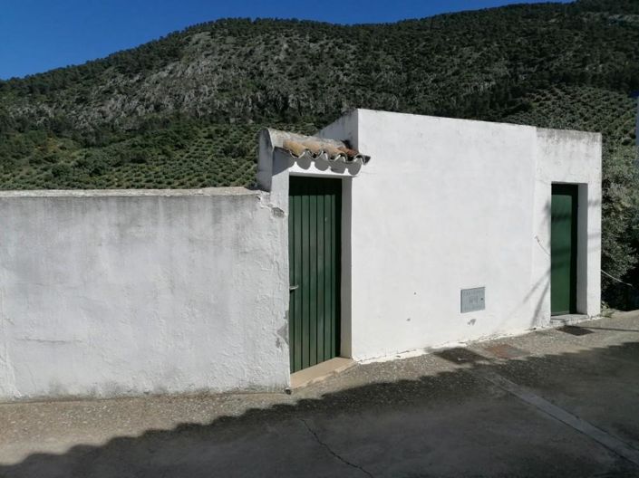 Image No.19-5 Bed House for sale