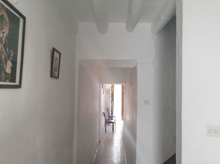 Image No.5-3 Bed House for sale