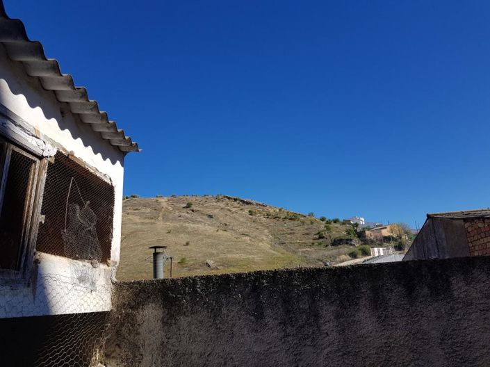 Image No.24-7 Bed House for sale