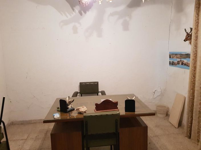 Image No.5-7 Bed House for sale