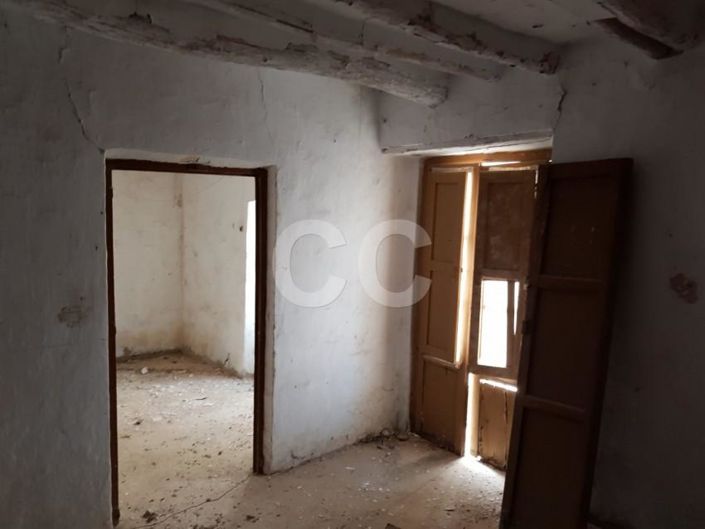 Image No.15-4 Bed House for sale