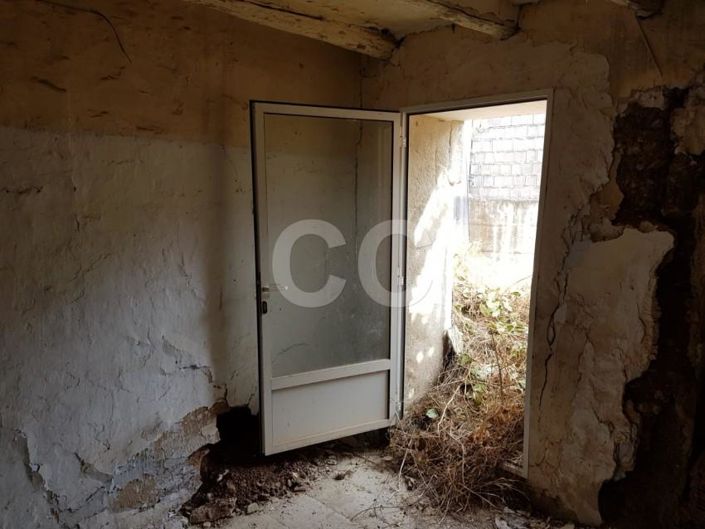 Image No.16-4 Bed House for sale