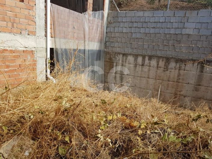 Image No.20-4 Bed House for sale