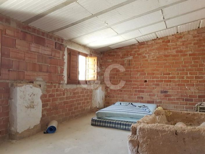 Image No.22-4 Bed House for sale