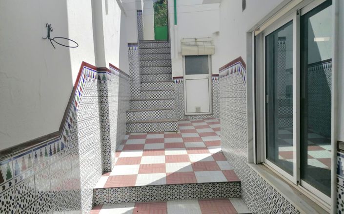 Image No.13-4 Bed House for sale