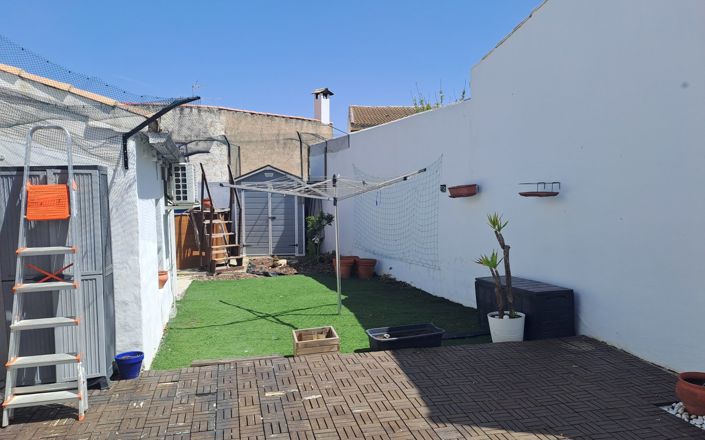 Image No.23-3 Bed House for sale