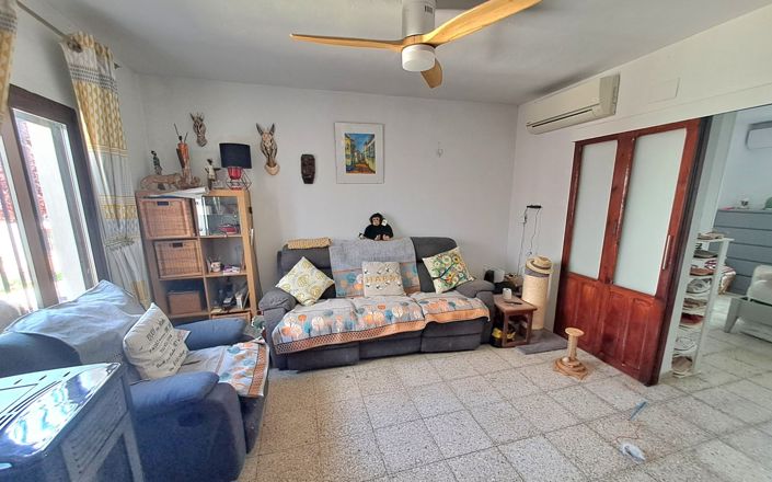 Image No.5-3 Bed House for sale