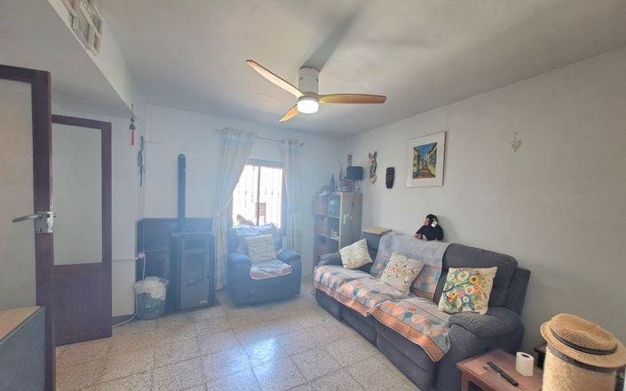 Image No.7-3 Bed House for sale