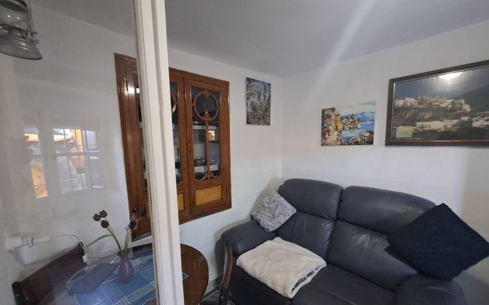 Image No.4-3 Bed House for sale