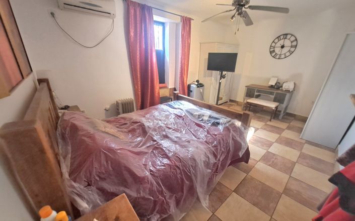 Image No.23-3 Bed House for sale