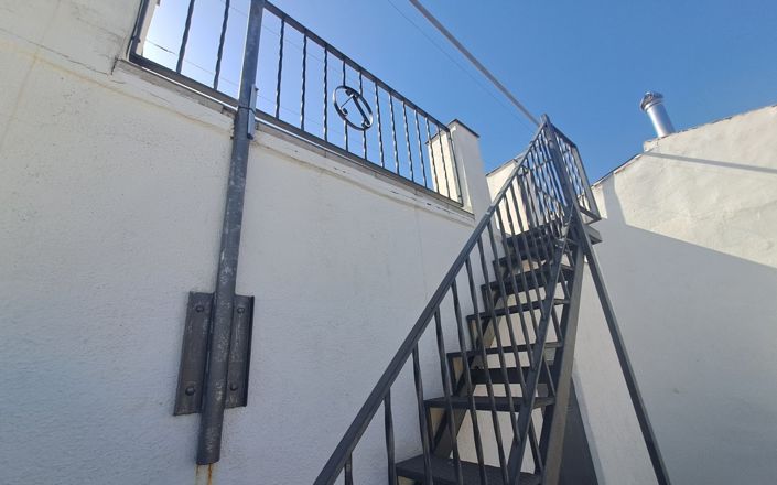 Image No.27-3 Bed House for sale