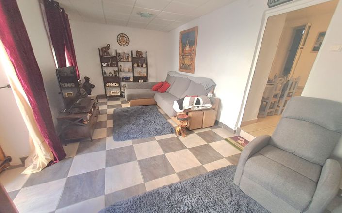 Image No.3-3 Bed House for sale