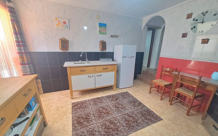 Image No.11-4 Bed House for sale