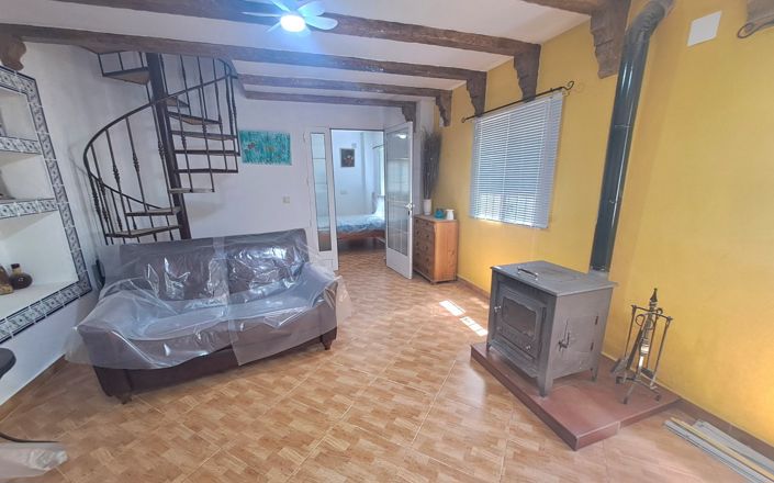 Image No.28-4 Bed House for sale