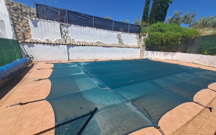 Image No.6-4 Bed House for sale