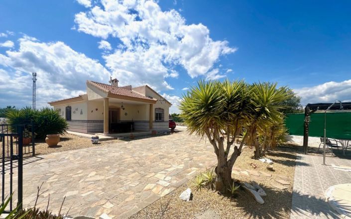 Image No.24-3 Bed House for sale