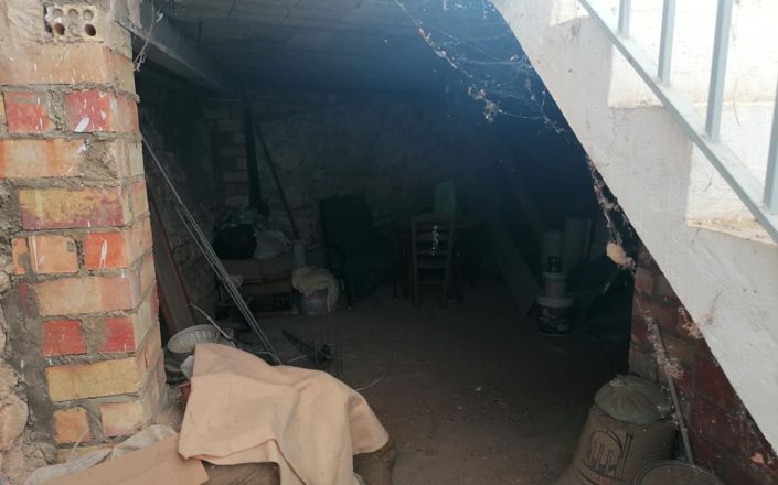 Image No.16-4 Bed House for sale