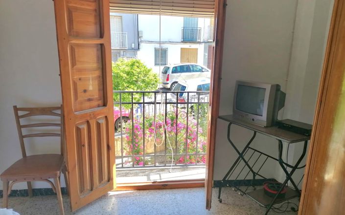 Image No.31-4 Bed House for sale