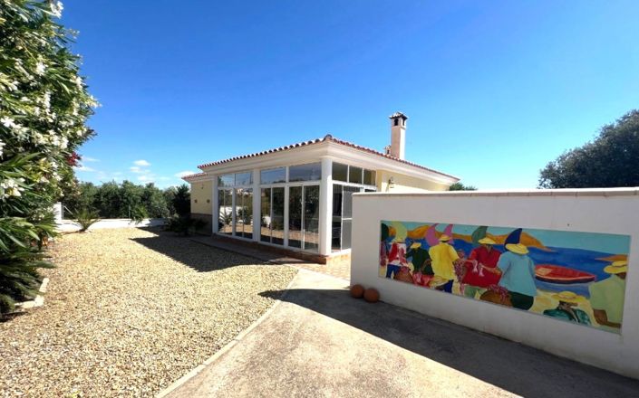 Image No.21-3 Bed House for sale