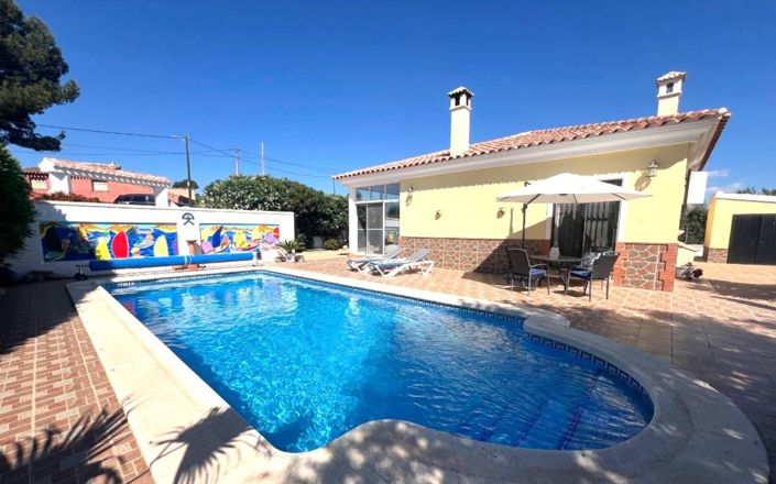 Image No.26-3 Bed House for sale