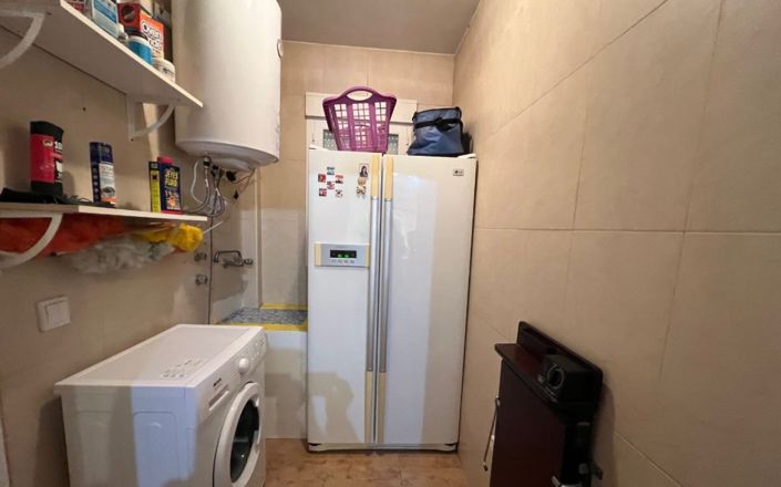 Image No.6-5 Bed House for sale