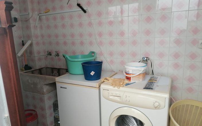 Image No.21-6 Bed House for sale