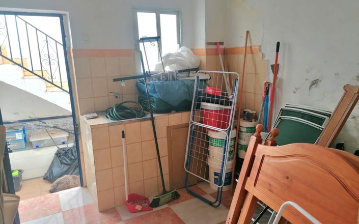 Image No.29-6 Bed House for sale