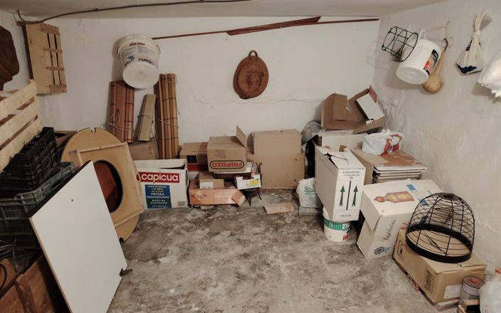 Image No.22-6 Bed House for sale