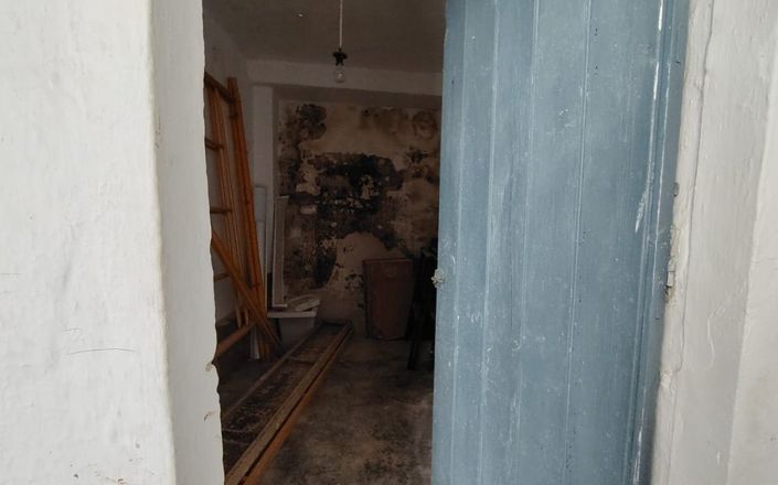 Image No.19-4 Bed House for sale