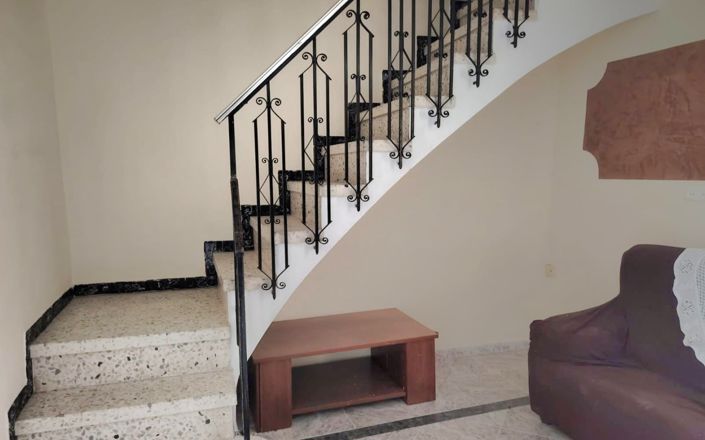 Image No.4-4 Bed House for sale