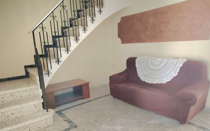 Image No.5-4 Bed House for sale