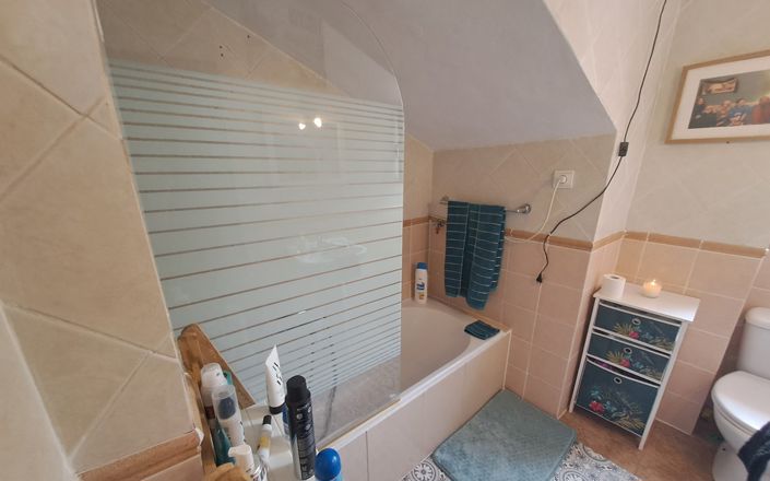 Image No.27-3 Bed House for sale