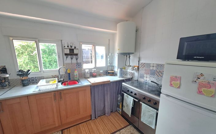 Image No.4-3 Bed House for sale