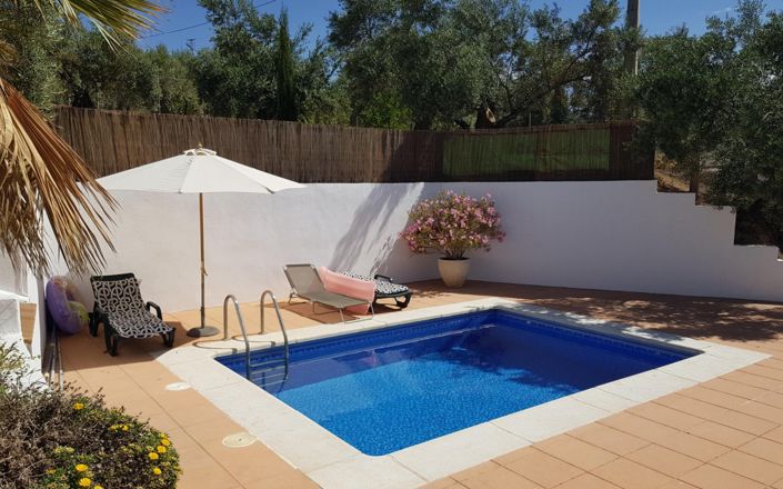 Image No.10-3 Bed House for sale