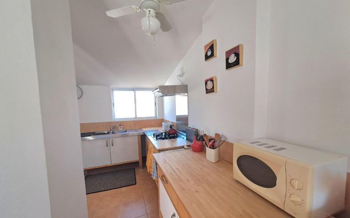 Image No.50-6 Bed House for sale